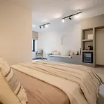 Derin (adults Only) ホテル