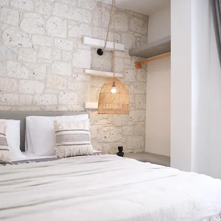 Derin (adults Only) Hotel