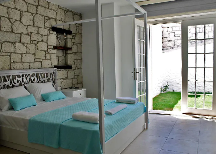 Derin (adults Only) 2* Алачати