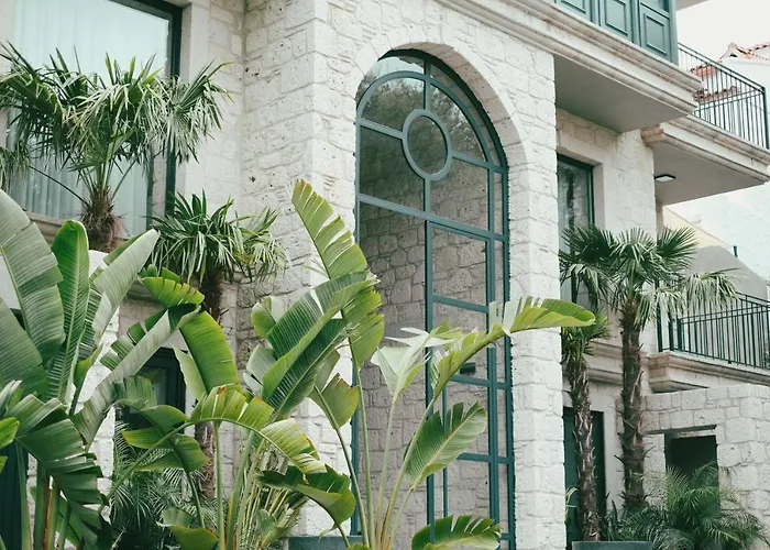 Derin (adults Only) 2*