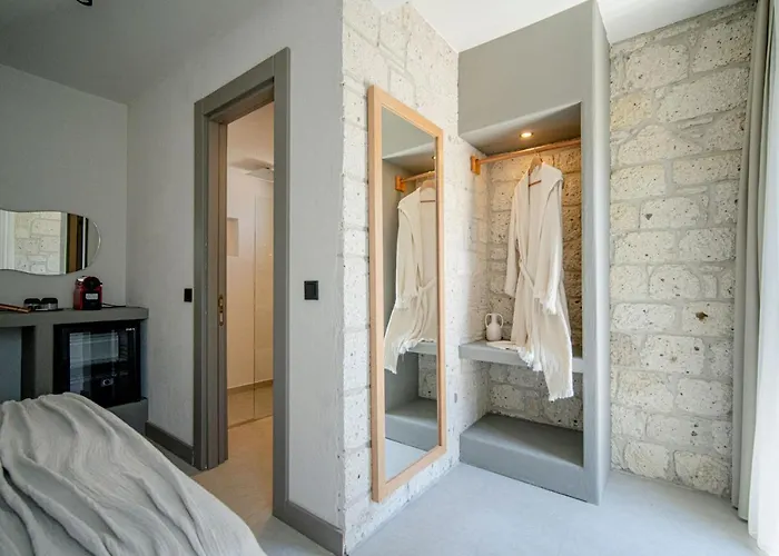 Derin (adults Only) 2*