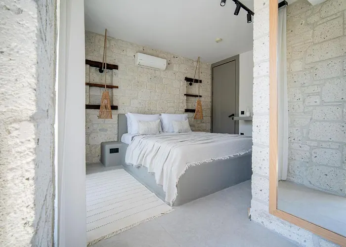 Hotel Derin (adults Only) 2*